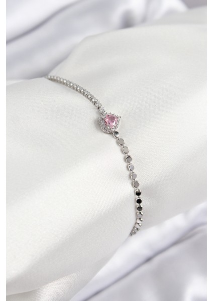 Tegan Pirinç Zirkon Taşlı Kalp Model Ezme Zincir Gümüş Renk Kadın Bileklik TG27BB7586