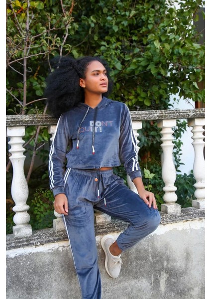 Moda Kadın Kadife Kapşonlu Eşofman Takım Gri