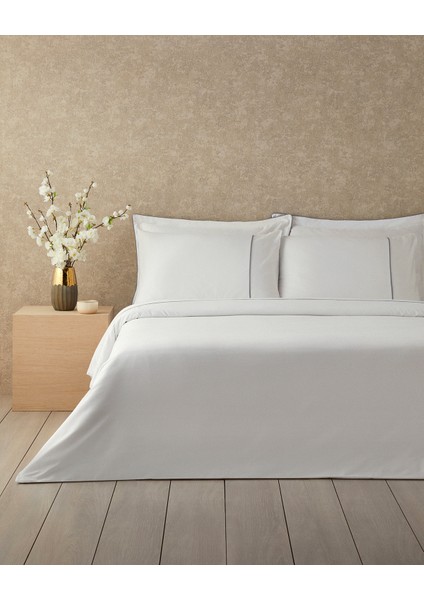 Kyle Pamuklu Biyeli King Size Nevresim Takımı 240X260 cm Beyaz