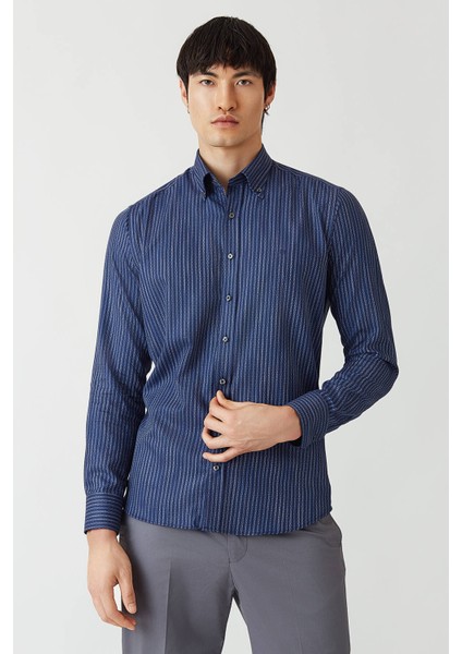 Regular Fit Lacivert Düğmeli Yaka Spor Erkek Gömlek GM22Y221130_K39