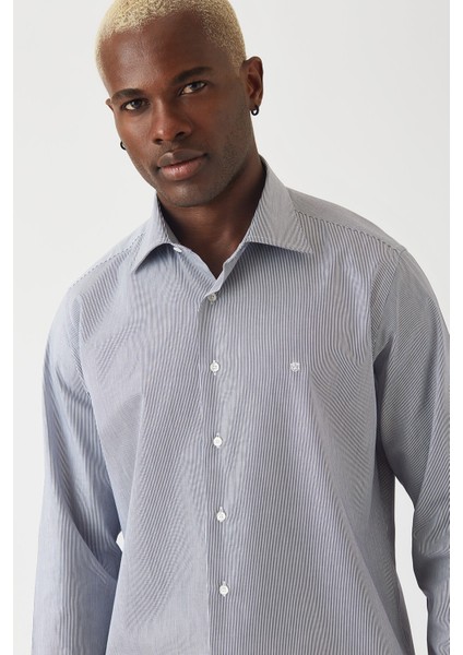 Lacivert Klasik Regular Fit Erkek Gömlek GM22K222035_D39 modelleri