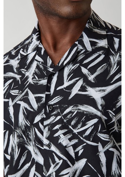 Regular Fit Siyah Desenli Kısa Kollu Spor Erkek Gömlek GM22Y221157_D99 modelleri