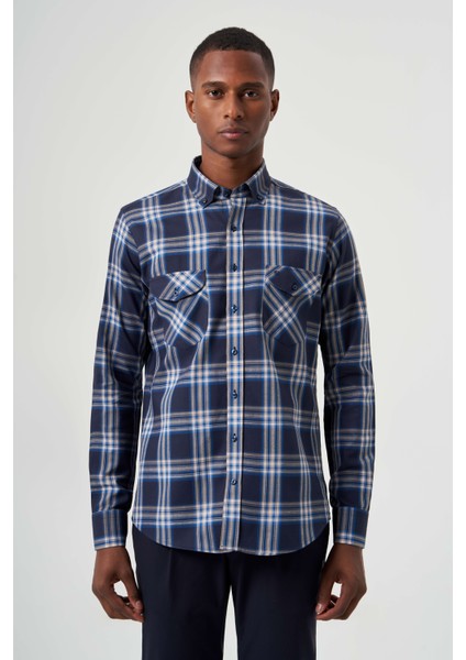 Regular Fit Çift Cepli Ekoseli Lacivert Spor Erkek Gömlek GM22K222109_D39