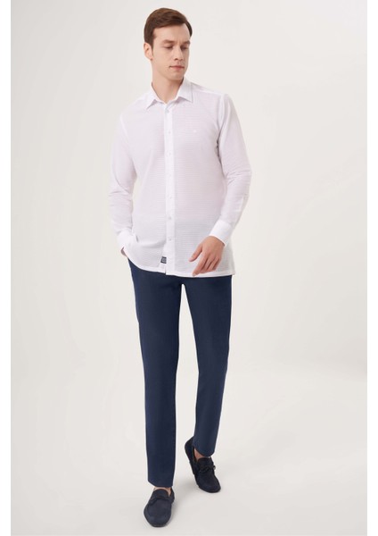 Regular Fit Beyaz Basic Spor Erkek Gömlek GM23Y231089_D01 indirimleri