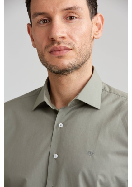 Regular Fit Yeşil Basic Klasik Erkek Gömlek GM23K232074_D47 fırsatları