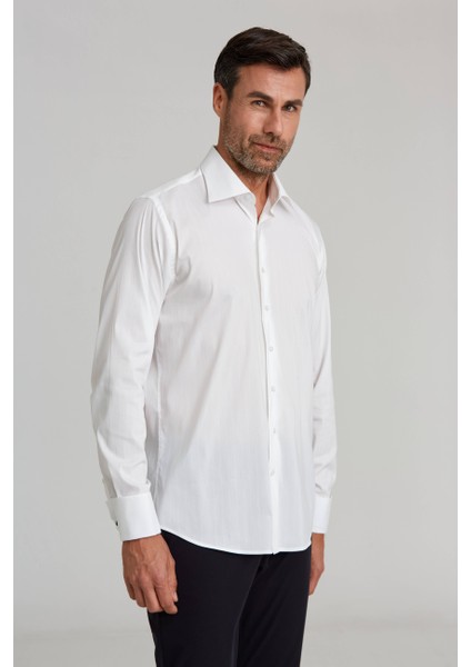 Regular Fit Beyaz Cepli Klasik Erkek Gömlek GMKLS092230020_D01 indirimleri