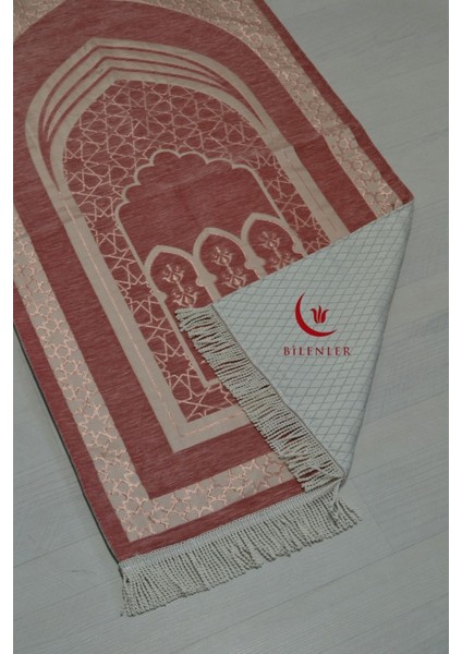 Mihrap Desenli Astarlı Lüks Seccade indirimleri