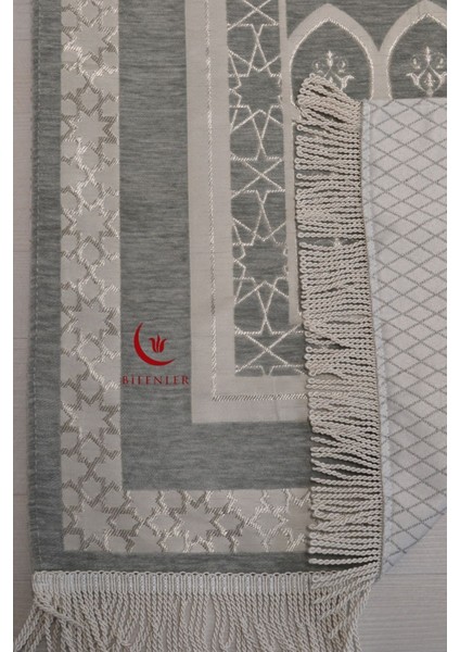 Mihrap Desenli Astarlı Lüks Seccade fırsatları
