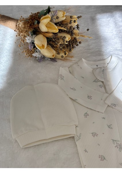 Tuem Baby Pretty Girl Fermuarlı Pamuklu Şapkalı Desenli Beyaz Kız Bebek Tulum 0-3 Ay/ 3-6 Ay / 6/9 Ay fırsatları