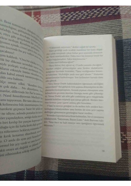 Moning Karen Marie Ates Dizisi 3. 2012 Yili 1,baski Ilk Sayfada Tarih Yaziyor Harici Cok Iyi Durumdadır fırsatları