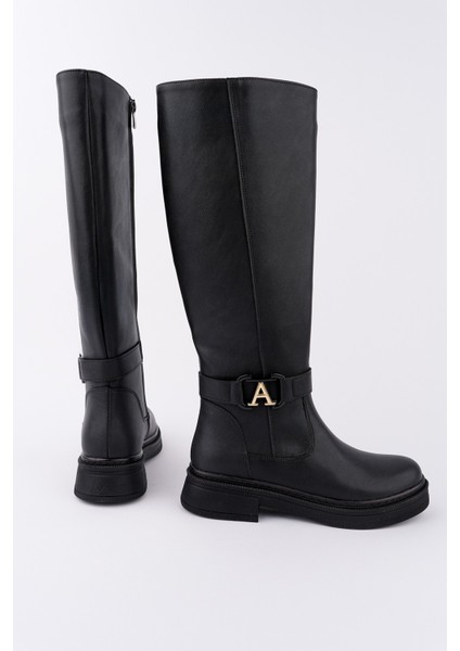 Aventra Kemer ve Toka Detaylı Fermuarlı Kadın Çizme