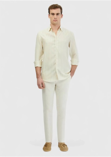 Ekru Çizgili Casual Fit Dokuma Casual Gömlek fiyatları