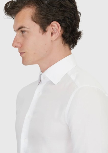 Beyaz Düz Regular Fit Dokuma Klasik Gömlek fırsatları