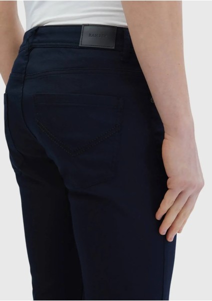 Siyah Düz Dokuma Slim Fit Casual Pamuk Karışımlı Pantolon indirimleri