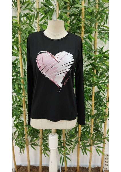 Kadın Uzun Kollu Bisiklet Yaka Kalp Desenli Viskon Bluz indirimleri