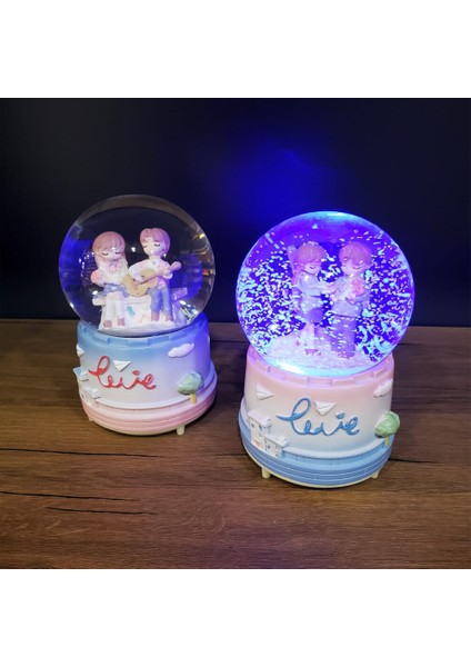 Sevimli Sevgililer Büyük Boy Kar Küresi fırsatları