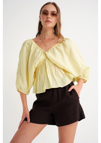 4703 Kadın V Yaka Lastikli Modal Bluz Sarı