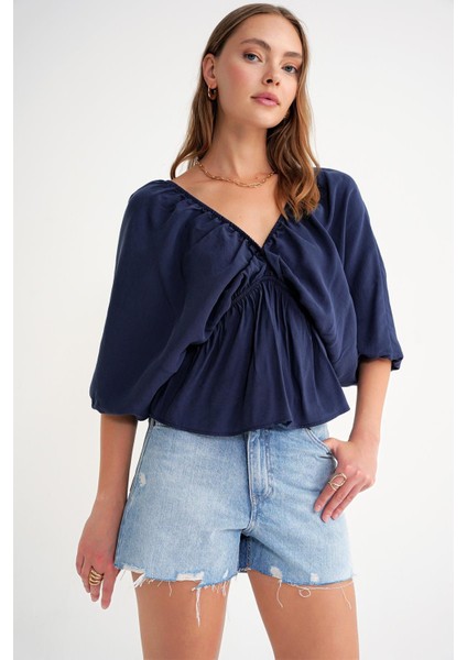 4703 Kadın V Yaka Lastikli Modal Bluz Lacivert fiyatları