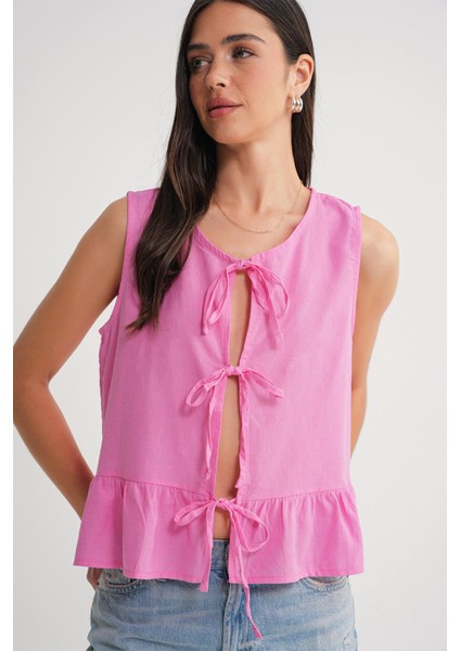 4717 Kadın Önü Bağcıklı Fırfırlı Kolsuz Keten Bluz Pembe modelleri