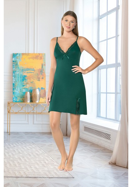 Kadın Koyu Yeşil Süper Yumuşak Örme Viskon Yırtmaçlı Ip Askılı Gecelik