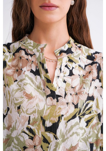 4649 Kadın Hakim Yaka Çiçek Desenli Büzgülü Bluz Haki indirimleri