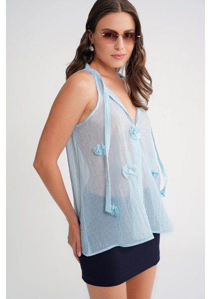 4719 Kadın Çicek Detaylı Transparan Bağlamalı Bluz Bebe Mavi modelleri