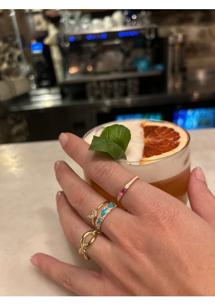 14 Ayar Altın Mavi Mineli ve Desenli Yüzük indirimleri