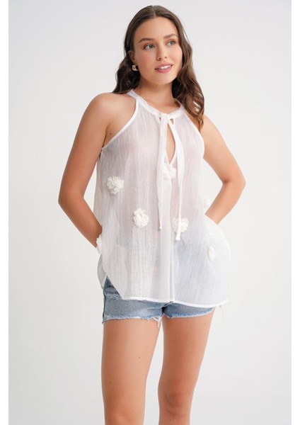 4719 Kadın Çicek Detaylı Transparan Bağlamalı Bluz Beyaz
