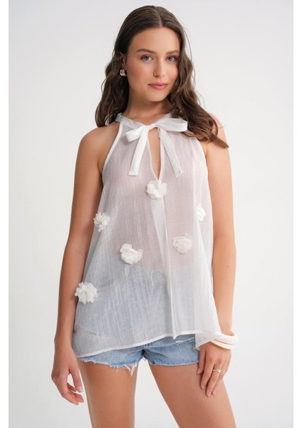 4719 Kadın Çicek Detaylı Transparan Bağlamalı Bluz Beyaz indirimleri