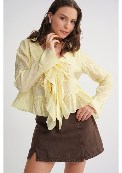 4727 Kadın Yakası Fırfırlı Kraşlı Bluz Sarı indirimleri