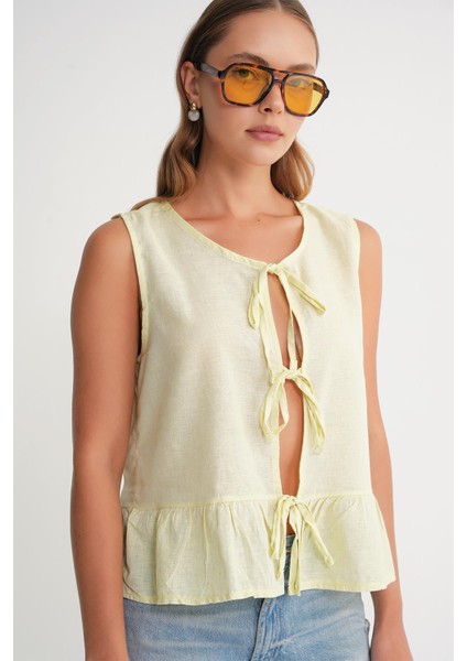 4717 Kadın Önü Bağcıklı Fırfırlı Kolsuz Keten Bluz Sarı fiyatları