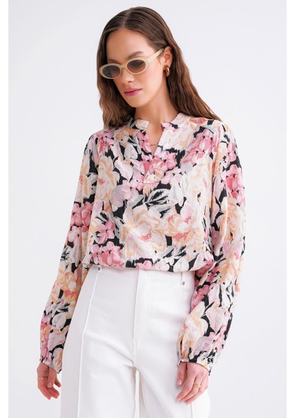 4649 Kadın Hakim Yaka Çiçek Desenli Büzgülü Bluz Pembe