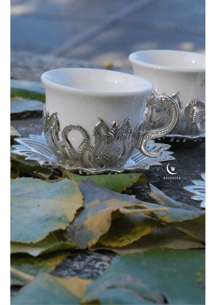 Beyaz Renkli Gümüş Desenli 6 Kişilik Zemzem Takımı fiyatları