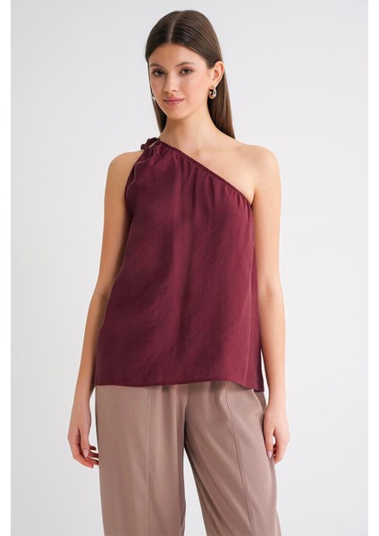 4665 Kadın Tek Omuz Askılı Bluz Bordo