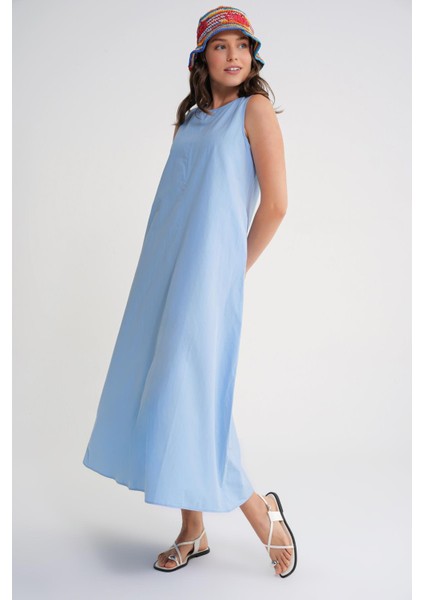 4690 Kadın Bisiklet Yaka Sıfır Kol Midi Paraşüt Elbise Bebe Mavi modelleri