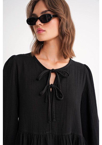 4739 Kadın Yakası Bağlamalı Müslin Midi Elbise Siyah fiyatları