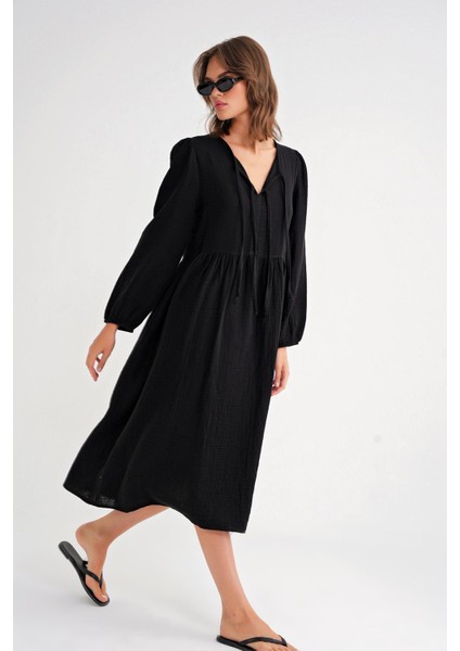 4739 Kadın Yakası Bağlamalı Müslin Midi Elbise Siyah fırsatları