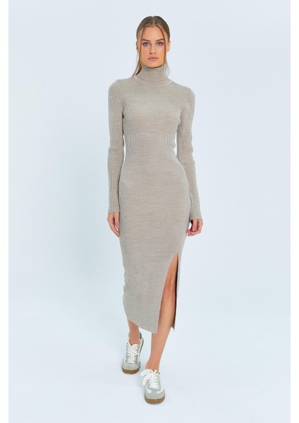 6889 Kadın Balıkçı Yırtmaçlı Uzun Triko Elbise Taş modelleri