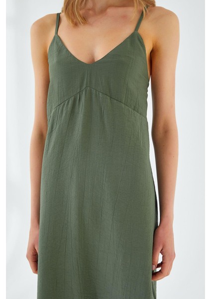 4252 Kadın Ip Askılı V Yaka Elbise Haki fırsatları