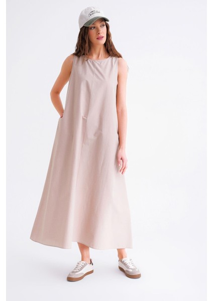 4690 Kadın Bisiklet Yaka Sıfır Kol Midi Paraşüt Elbise Taş modelleri