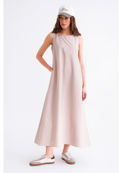 4690 Kadın Bisiklet Yaka Sıfır Kol Midi Paraşüt Elbise Taş fırsatları