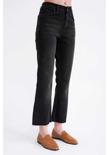 2007 Kadın Crop Ispanyol Paça Likralı Vintage Jean Pantolon Siyah indirimleri