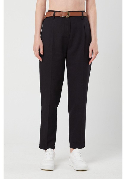 3657 Kadın Kemerli Havuç Pantolon Siyah fiyatları