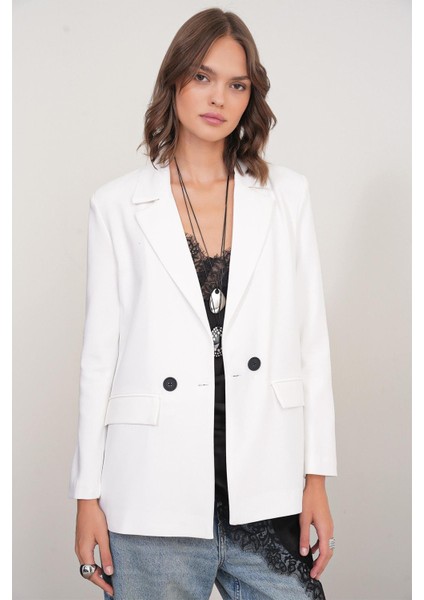 4516 Kadın Bezayağı Blazer Ceket Ekru modelleri