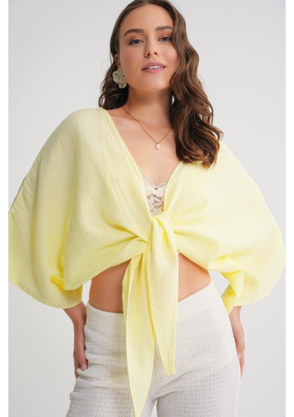 4723 Kadın Önü Bağlamalı Bolero Bluz Sarı fırsatları