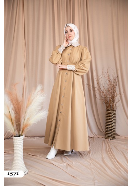 Dantelli Elbise 1571