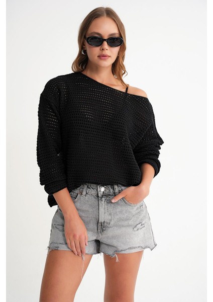 6942 Kadın Kayık Yaka Mevsimlik Ajurlu Kazak Siyah