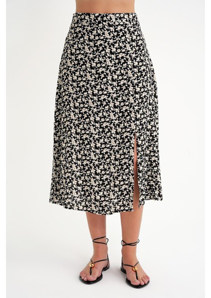 4696 Kadın Yırtmaç Detaylı Çiçek Desenli Midi Dokuma Etek Siyah fırsatları