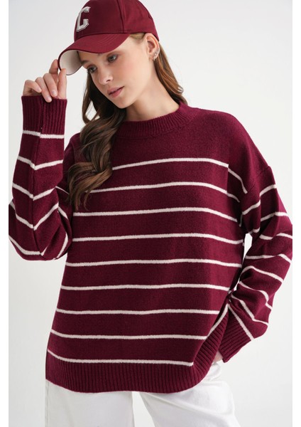 6944 Kadın Salaş Yumuşak Dokulu Çizgili Triko Kazak Bordo