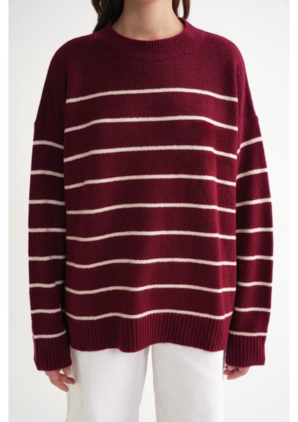 6944 Kadın Salaş Yumuşak Dokulu Çizgili Triko Kazak Bordo indirimleri